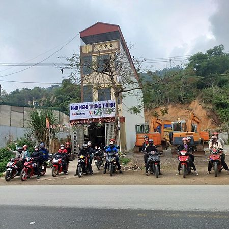 מלון Yolo Ha Giang Adventures, Motorbike And Loop Tours מראה חיצוני תמונה