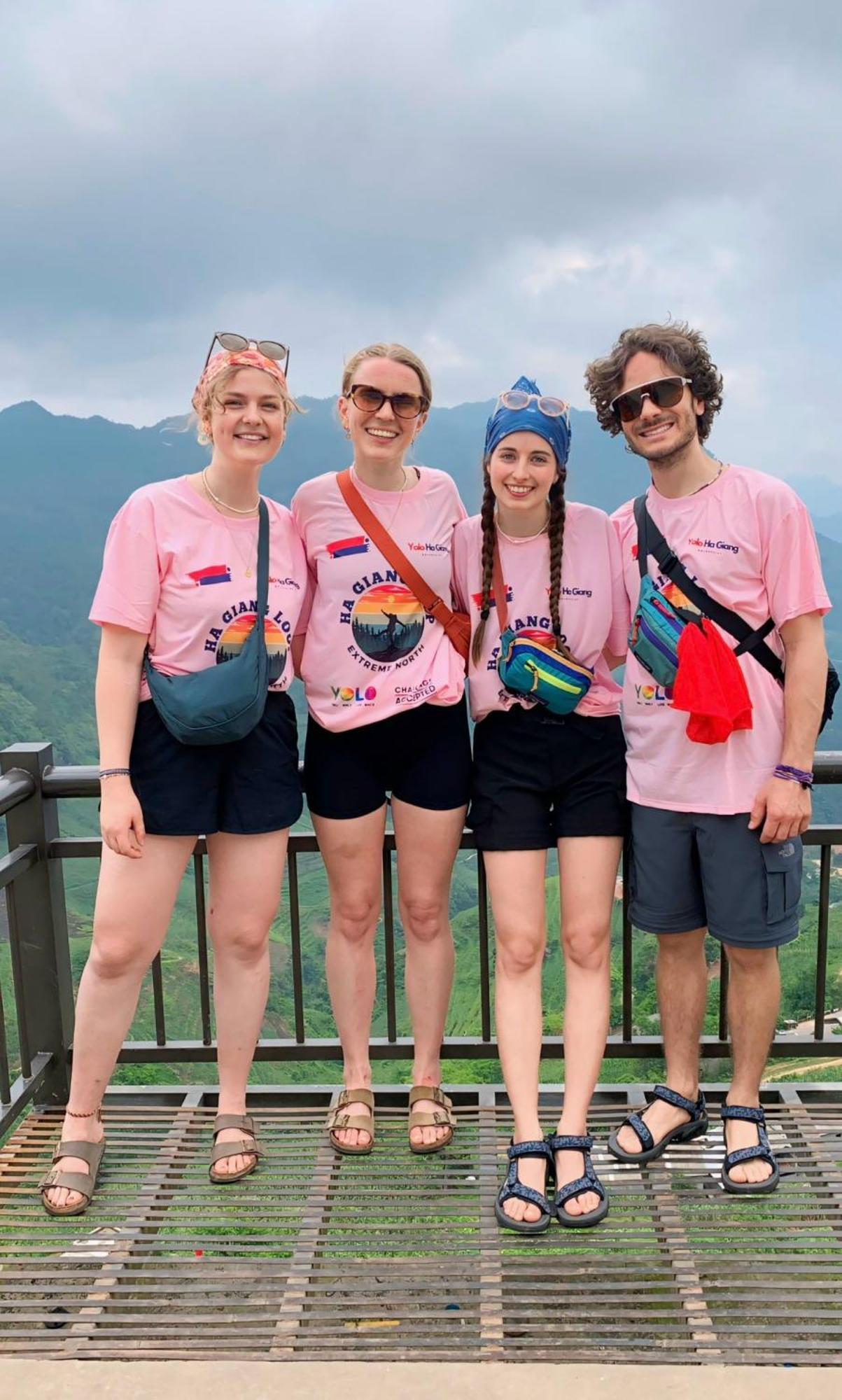 מלון Yolo Ha Giang Adventures, Motorbike And Loop Tours מראה חיצוני תמונה